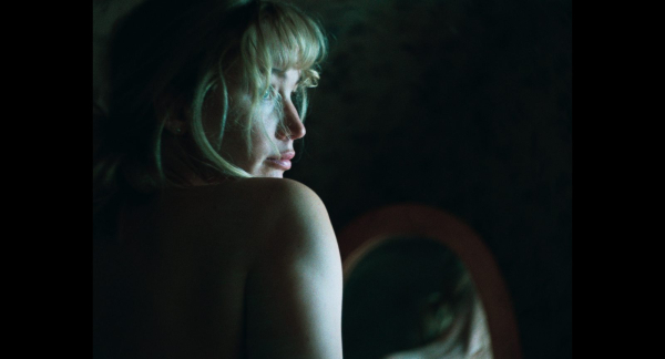 Уход и лес: «Умри, моя любовь» Линн Рэмси — мощный бенефис Дженнифер Лоуренс, сразивший Канны Уход и лес: «Умри, моя любовь» Линн Рэмси — мощный бенефис Дженнифер Лоуренс, сразивший Канны